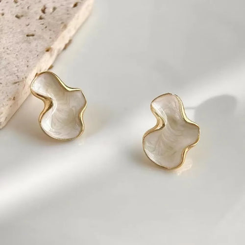 Artistic Abstract Color Cloud Irregular Stud Earrings